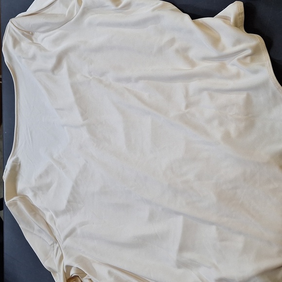 NEW! Long Sleeve Ruched Slim Fit Bodysuit, Cream - A New Day - Picture 9 of 9